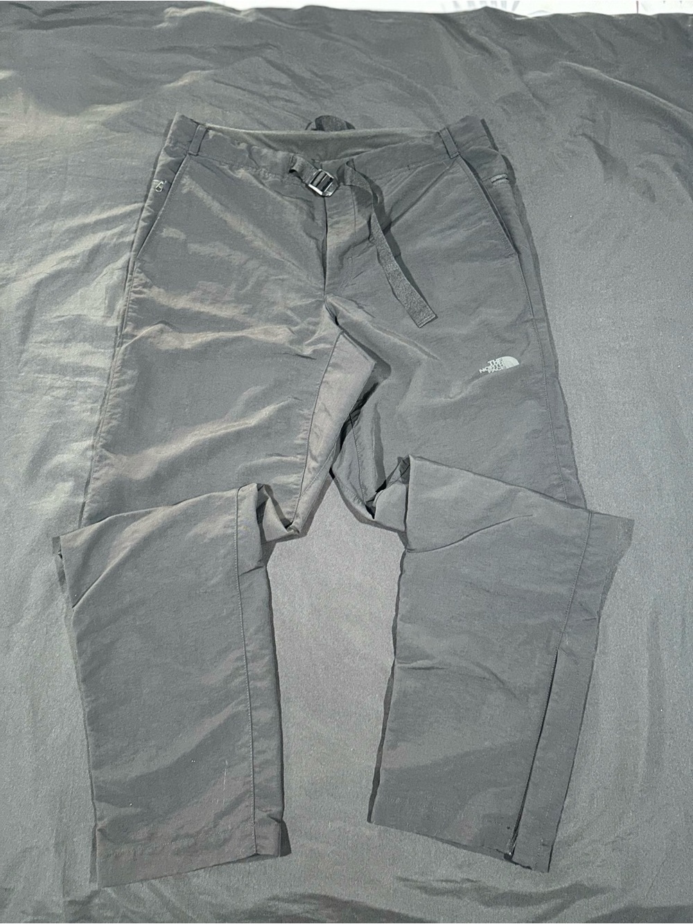 The North Face Men's Black Cargo Stretch Pants 34 straight leg
